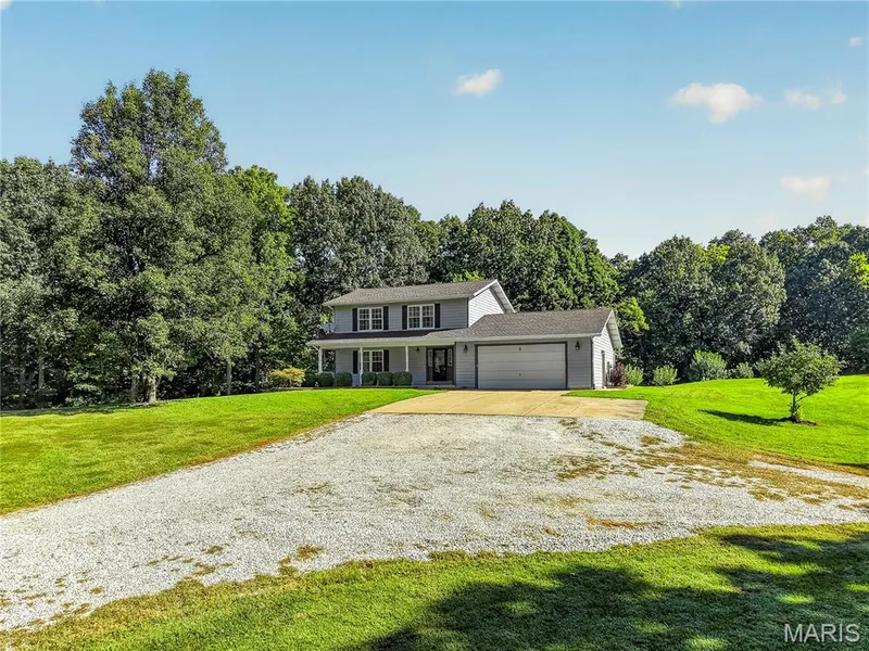 1863 Tamara Court, Wentzville, MO 63385 — listing photo 24 of 78