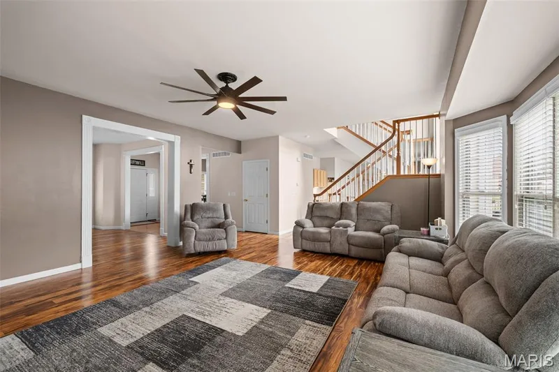771 Avondale Drive, St Peters, MO 63376 — listing photo 15 of 51