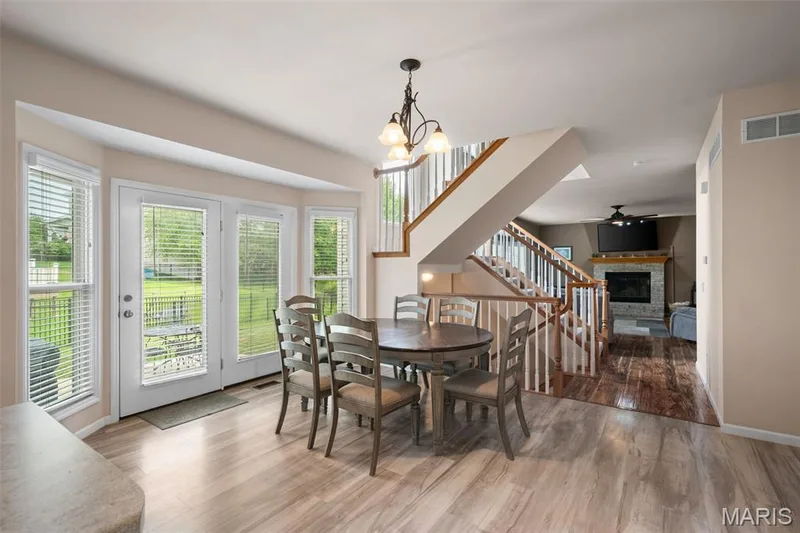 771 Avondale Drive, St Peters, MO 63376 — listing photo 18 of 51