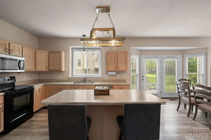 771 Avondale Drive, St Peters, MO 63376 — listing photo 23 of 51