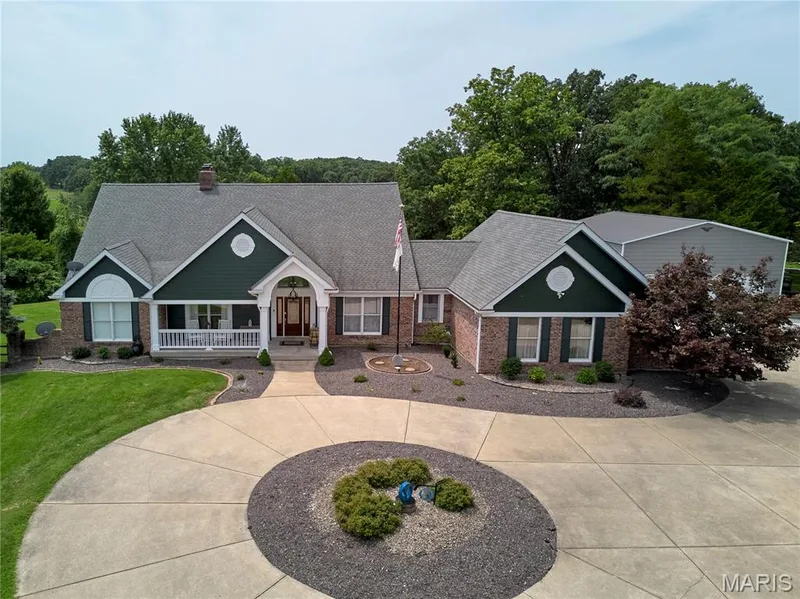 2144 Jarvis Road, Foristell, MO — listing photo 1