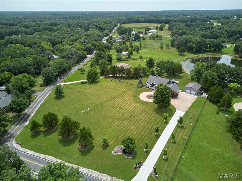 2144 Jarvis Road, Foristell, MO 63348 — listing photo 3 of 52