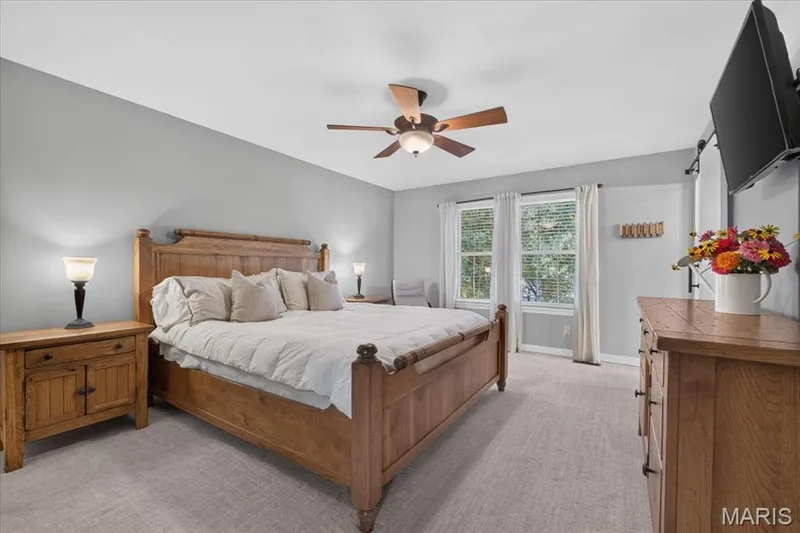 3188 Moss Pointe Drive, St Charles, MO 63303 — listing photo 11 of 29