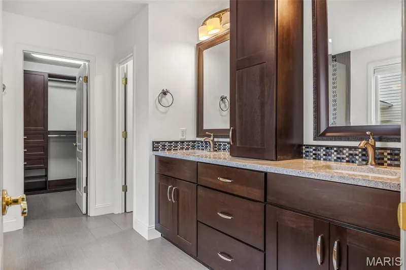 4734 Briarcroft Drive, St Charles, MO 63304 — listing photo 12 of 36