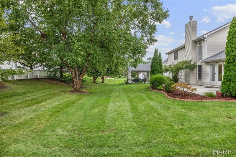 4734 Briarcroft Drive, St Charles, MO 63304 — listing photo 32 of 36