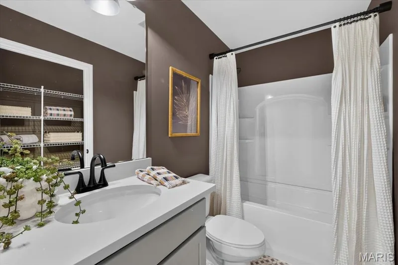 Pictures are for example only.  Some features shown may be optional upgrades. — 122 Cottle Creek Way, Cottleville, MO 63304