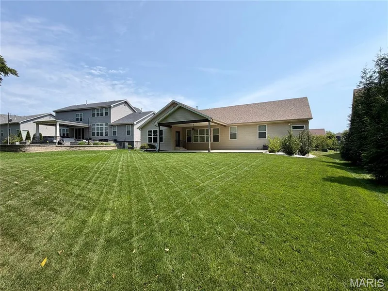 797 Wilbie Court, O'Fallon, MO 63368 — listing photo 5 of 53