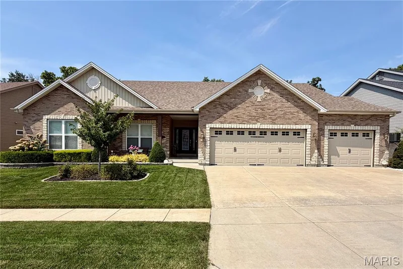 797 Wilbie Court, O'Fallon, MO 63368 — listing photo 6 of 53