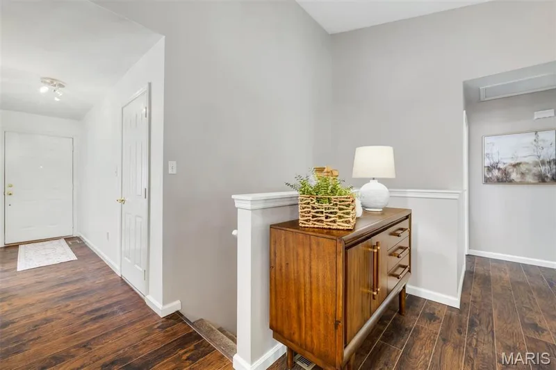 404 Cardinal Commons Court, St Peters, MO 63376 — listing photo 10 of 36