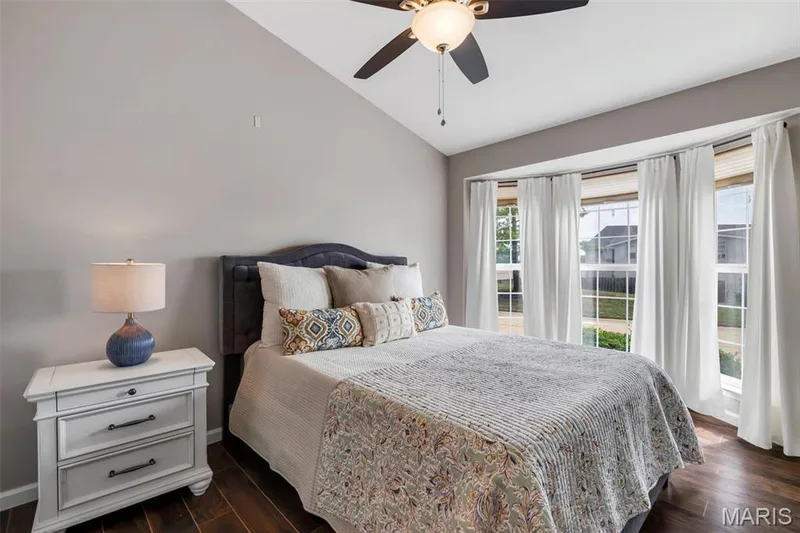 404 Cardinal Commons Court, St Peters, MO 63376 — listing photo 23 of 36