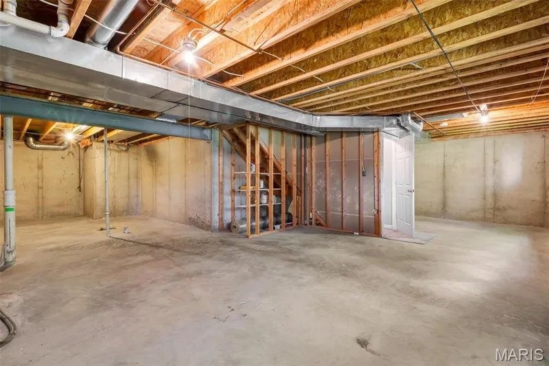 404 Cardinal Commons Court, St Peters, MO 63376 — listing photo 32 of 36