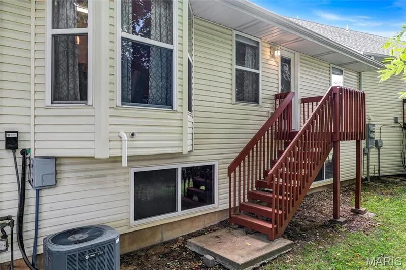 404 Cardinal Commons Court, St Peters, MO 63376 — listing photo 35 of 36