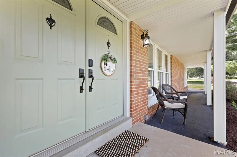 1 Oakland Hills Drive, Chesterfield, MO 63017 — listing photo 6 of 86