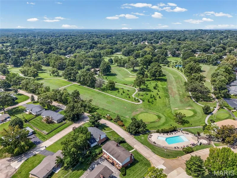 1 Oakland Hills Drive, Chesterfield, MO 63017 — listing photo 82 of 86