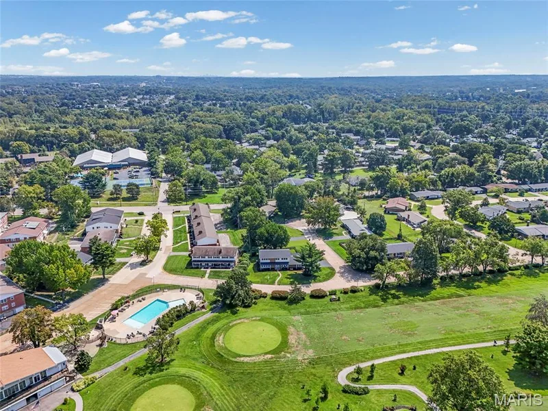 1 Oakland Hills Drive, Chesterfield, MO 63017 — listing photo 84 of 86