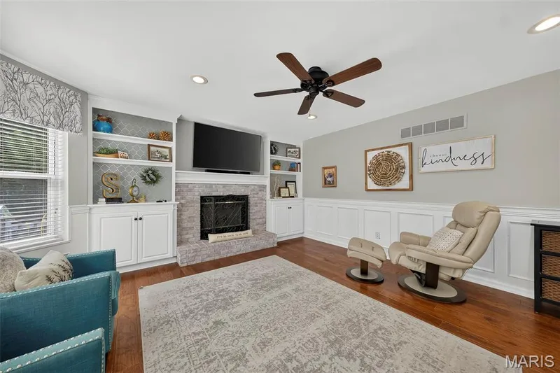 58 Gary Glen Drive, St Peters, MO 63376 — listing photo 5 of 55