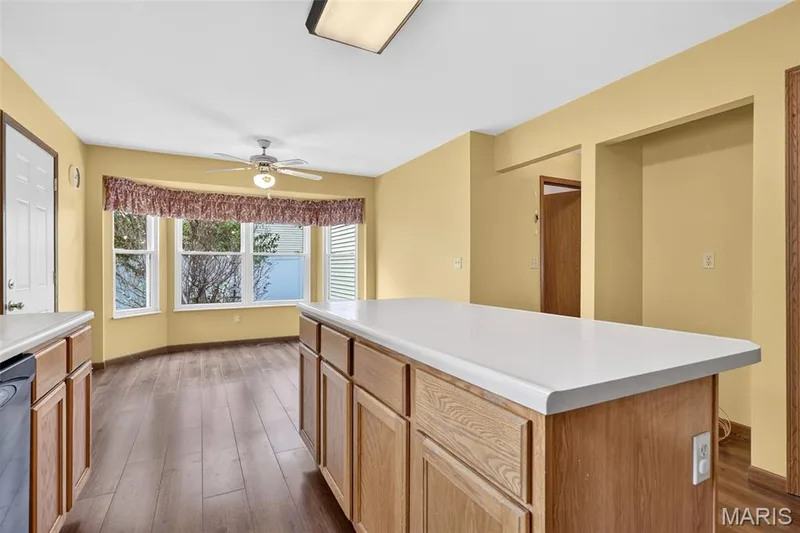 2714 Red Cedar Parc Drive S, O'Fallon, MO 63368 — listing photo 19 of 50