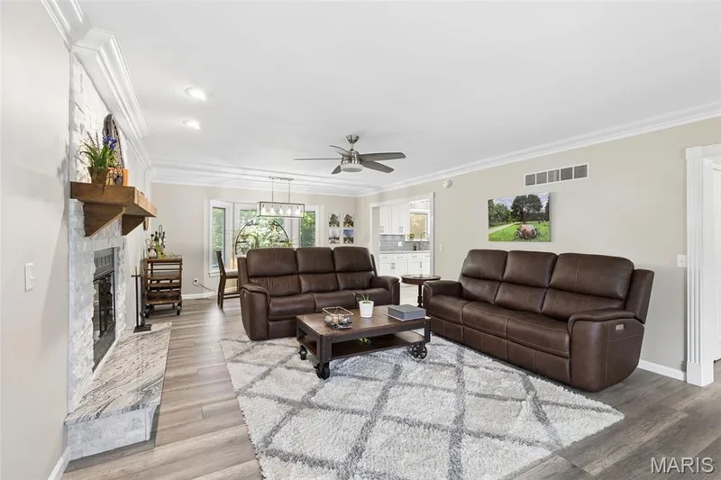 4 River Ridge Court, St Charles, MO 63303 — listing photo 14 of 40