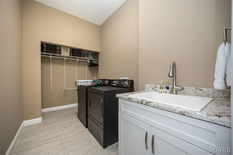 904 Bellevaux Place, St Charles, MO 63301 — listing photo 11 of 30