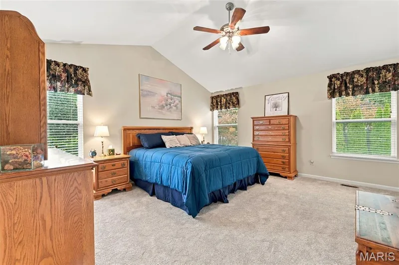 409 Mannington Drive, St Peters, MO 63376 — listing photo 5 of 51