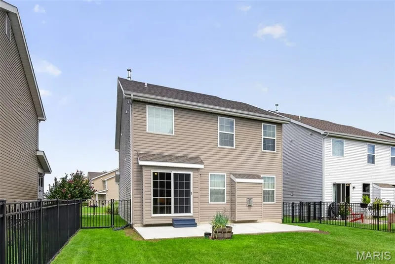3404 Charlestowne Crossing Drive, St Charles, MO 63301 — listing photo 30 of 34