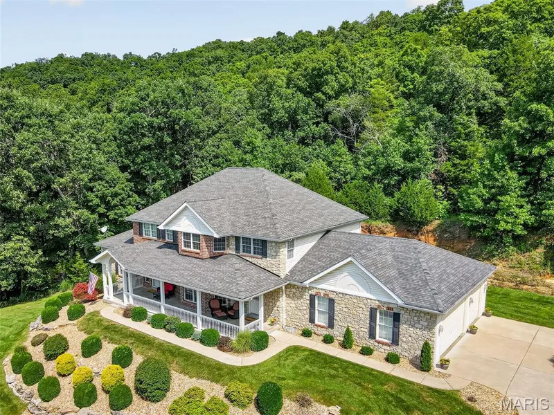 4513 Augusta Shores Court, Augusta, MO 63332 — listing photo 2 of 68