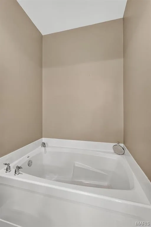 4513 Augusta Shores Court, Augusta, MO 63332 — listing photo 27 of 68
