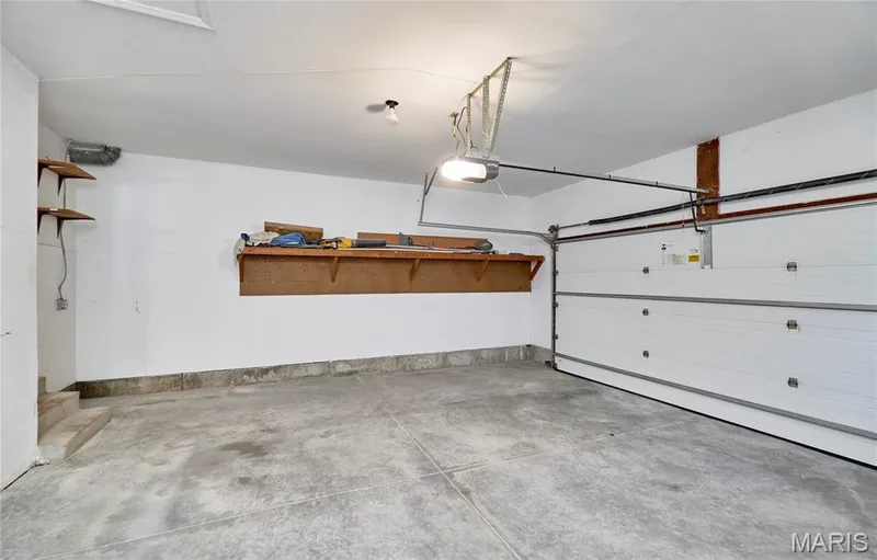 16463 Cobbleskille Drive, Chesterfield, MO 63017 — listing photo 29 of 33