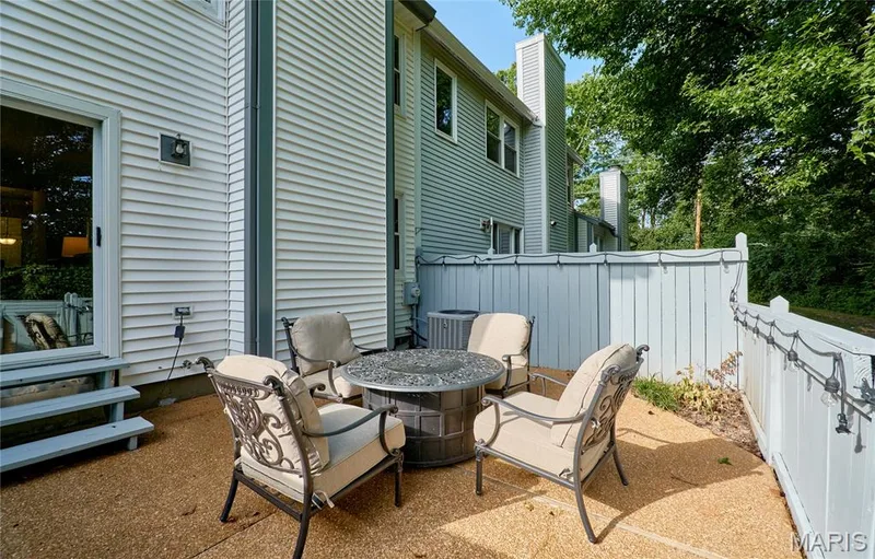16463 Cobbleskille Drive, Chesterfield, MO 63017 — listing photo 32 of 33
