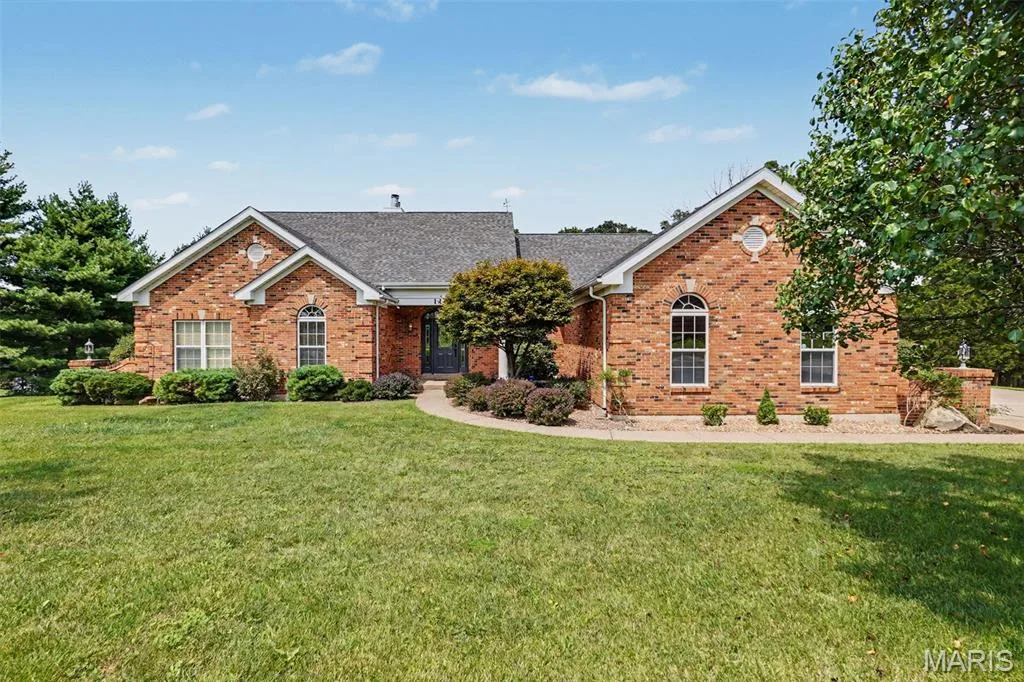 111 Cooperwyck Road, Wentzville, MO 63385 — listing photo 1 of 31