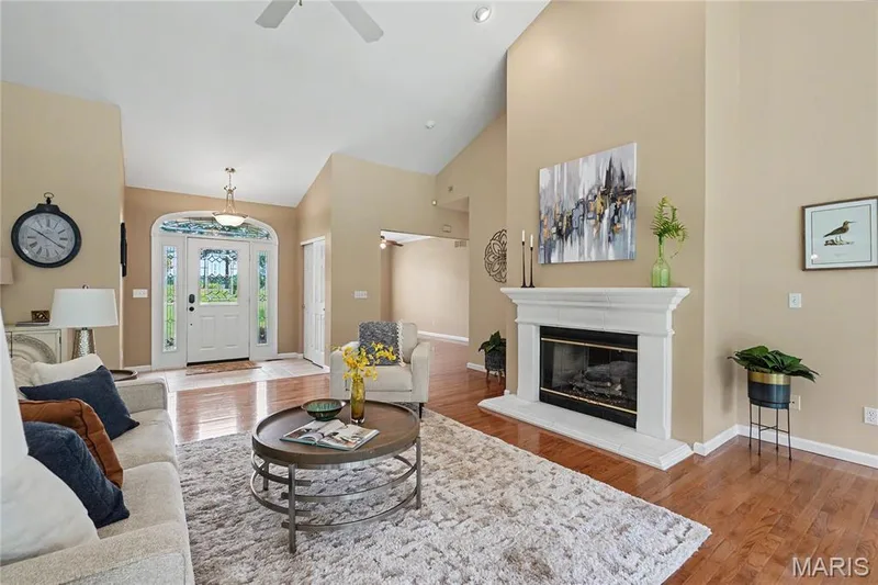 111 Cooperwyck Road, Wentzville, MO 63385 — listing photo 5 of 31