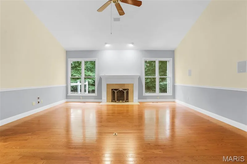 1154 S Charlemagne Drive, Lake St. Louis, MO 63367 — listing photo 5 of 46