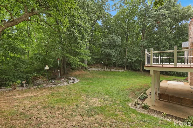 BACKS TO TREES! — 1154 S Charlemagne Drive, Lake St. Louis, MO 63367
