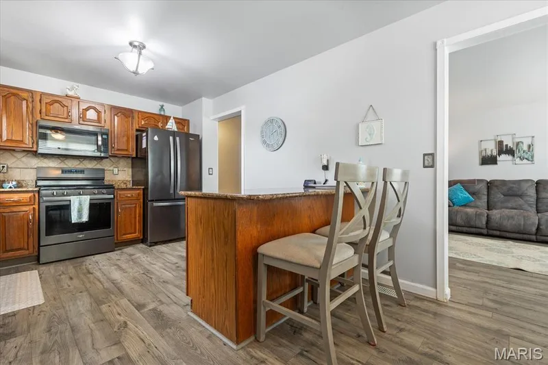 2843 Park Valley Drive, St Peters, MO 63376 — listing photo 8 of 30