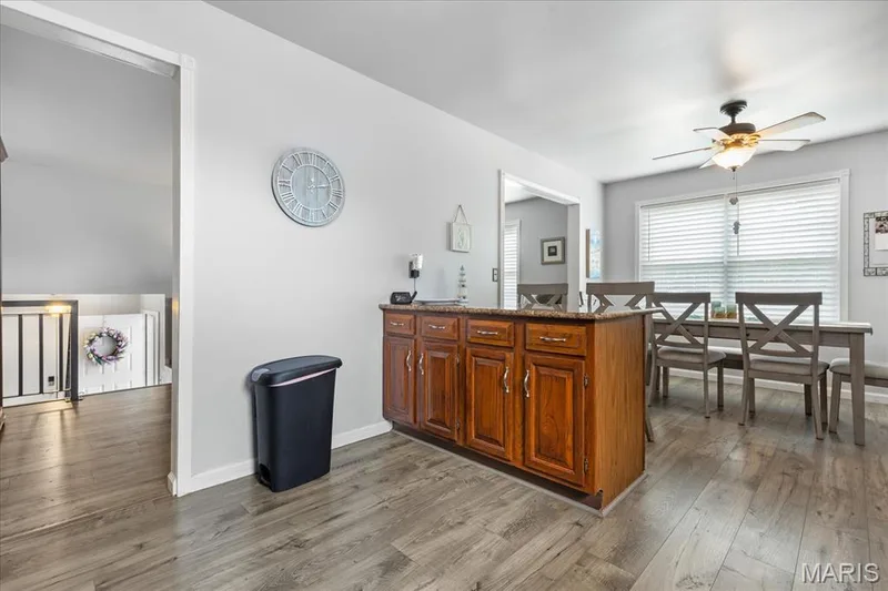 2843 Park Valley Drive, St Peters, MO 63376 — listing photo 10 of 30