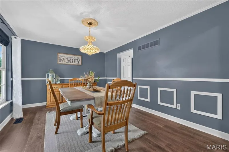 312 Quiet Country Drive, St Peters, MO 63376 — listing photo 3 of 62