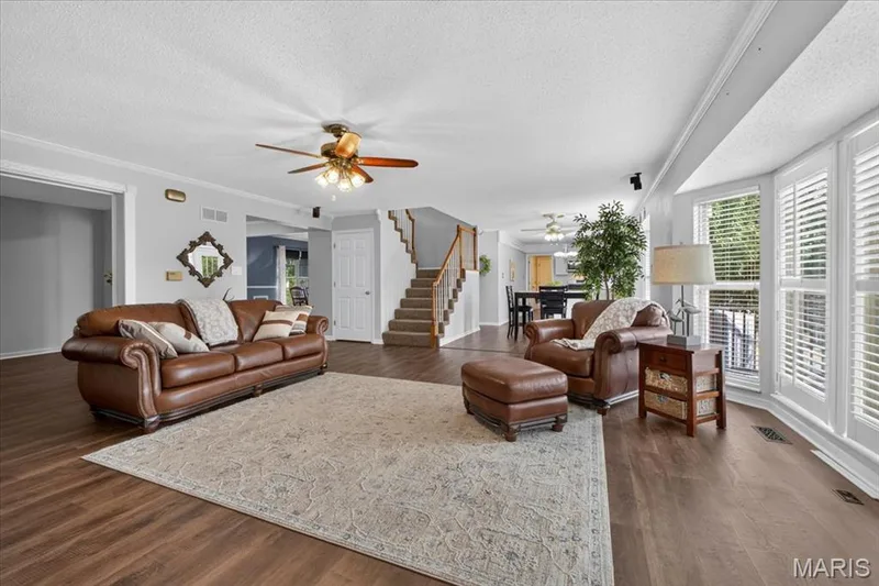 312 Quiet Country Drive, St Peters, MO 63376 — listing photo 12 of 62
