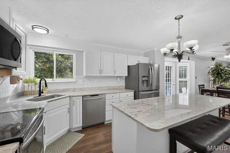 312 Quiet Country Drive, St Peters, MO 63376 — listing photo 18 of 62