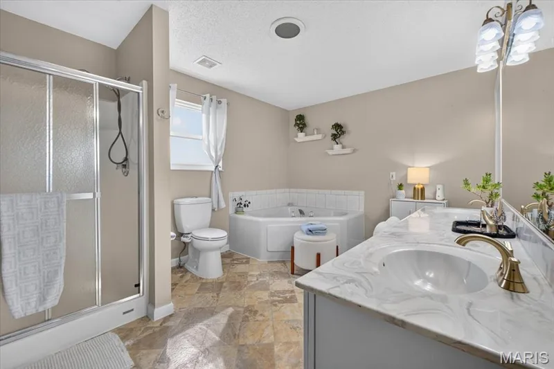 312 Quiet Country Drive, St Peters, MO 63376 — listing photo 27 of 62