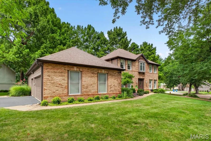 1903 Larimer Trail, Wildwood, MO 63011 — listing photo 3 of 50