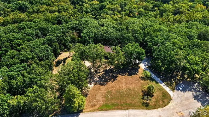 42 Timberland Court, Foristell, MO 63348 — listing photo 4 of 59