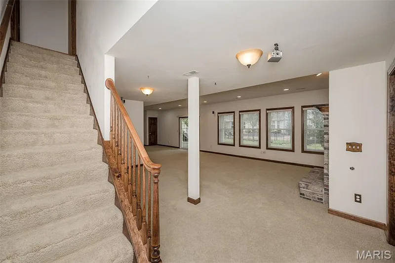 909 Oxford Trail Drive, St Peters, MO 63376 — listing photo 30 of 45