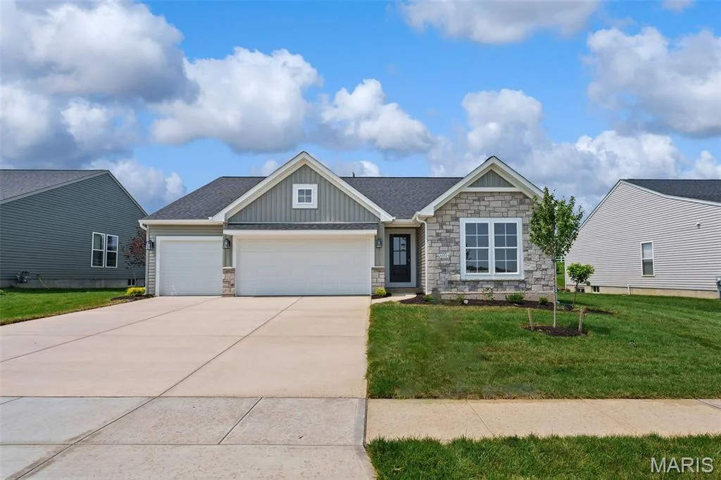 28923 Old Court Drive, Foristell, MO 63348 — listing photo 1 of 27