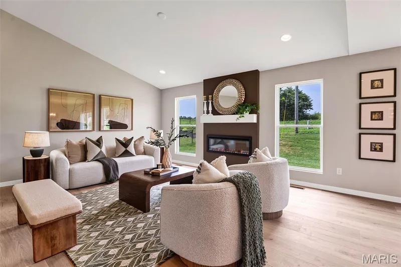 28923 Old Court Drive, Foristell, MO 63348 — listing photo 8 of 27