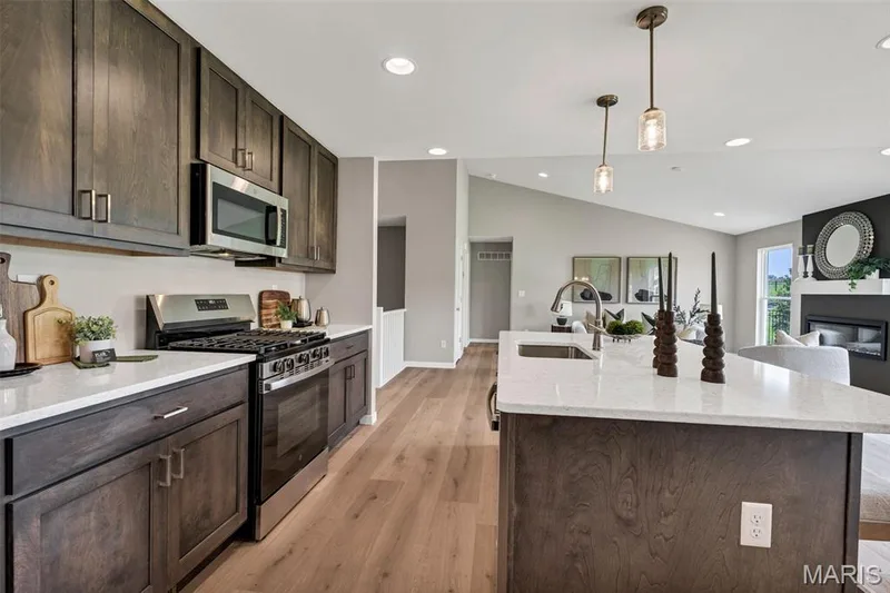 28923 Old Court Drive, Foristell, MO 63348 — listing photo 14 of 27