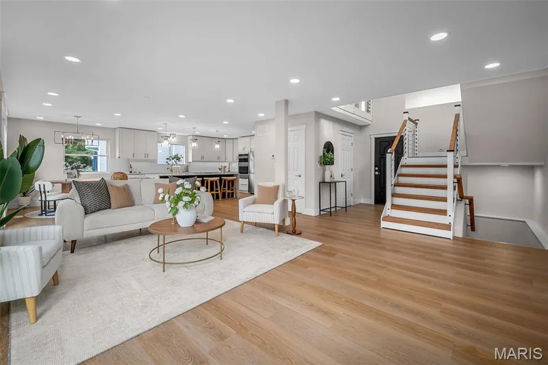 Welcome to 14 Bayside Ct. — 14 Bayside Court, Lake St. Louis, MO 63367