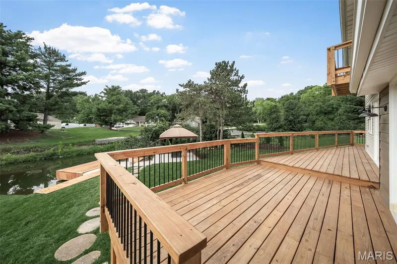 The deck. — 14 Bayside Court, Lake St. Louis, MO 63367