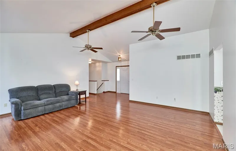 207 Sassafras Parc Drive, O'Fallon, MO 63368 — listing photo 18 of 71