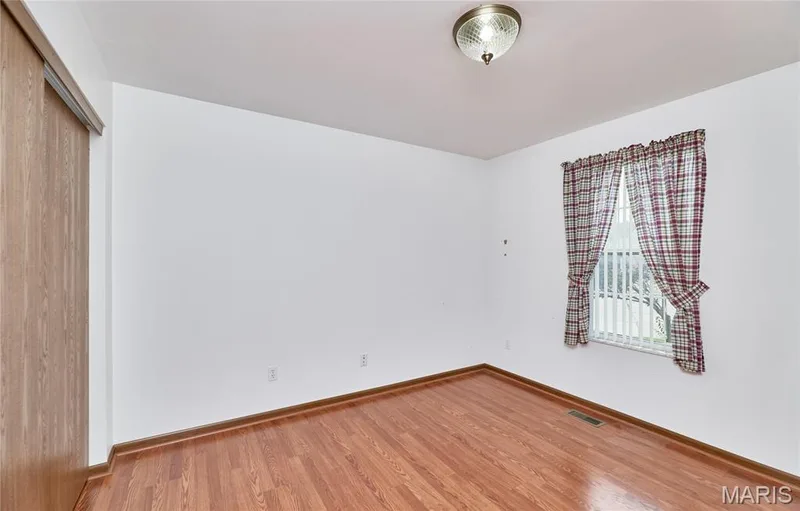 207 Sassafras Parc Drive, O'Fallon, MO 63368 — listing photo 40 of 71