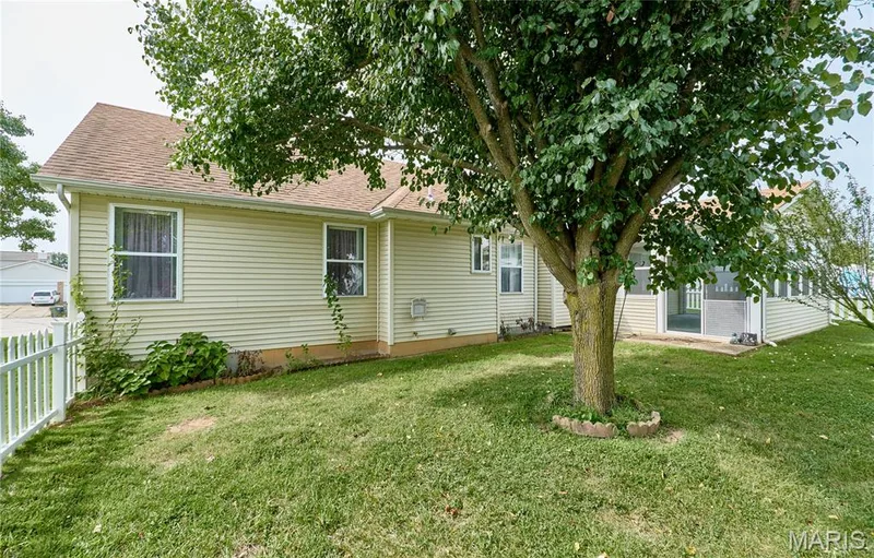 207 Sassafras Parc Drive, O'Fallon, MO 63368 — listing photo 68 of 71